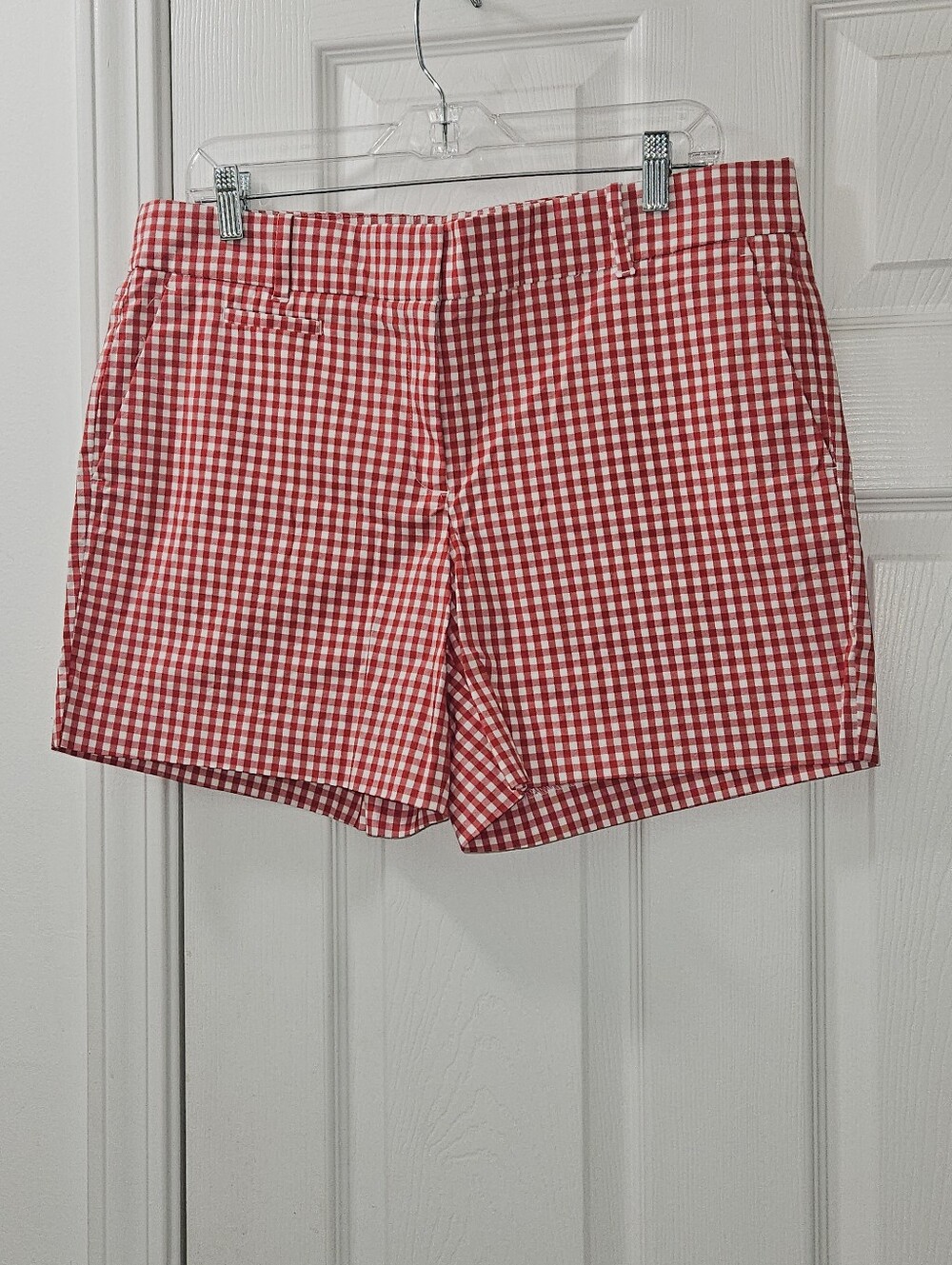 Ann Taylor Red and White Gingham Women’s Shorts SZ 12